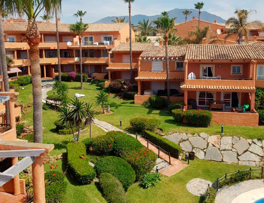 Mantenimiento de Jardines Mantenimiento de Jardines comunitarios