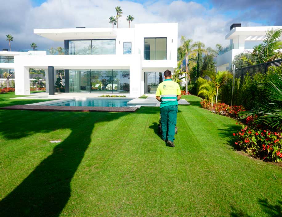 Mantenimiento de Jardines Mantenimiento de Jardines comunitarios